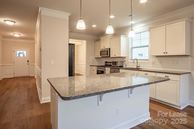 Building Photo - 3042 Burnello Ct