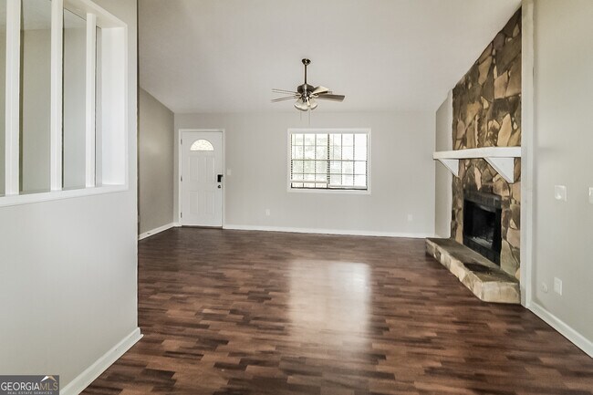 Building Photo - 3691 Quail Hollow Trail