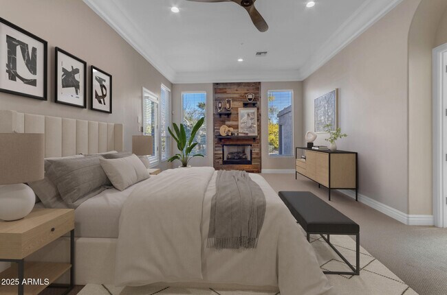 Building Photo - 6938 E Lomas Verdes Dr