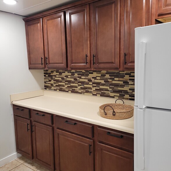 Building Photo - 3038 Hudson St