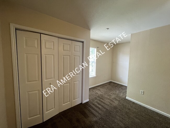 Building Photo - 1028 Anniston Ct
