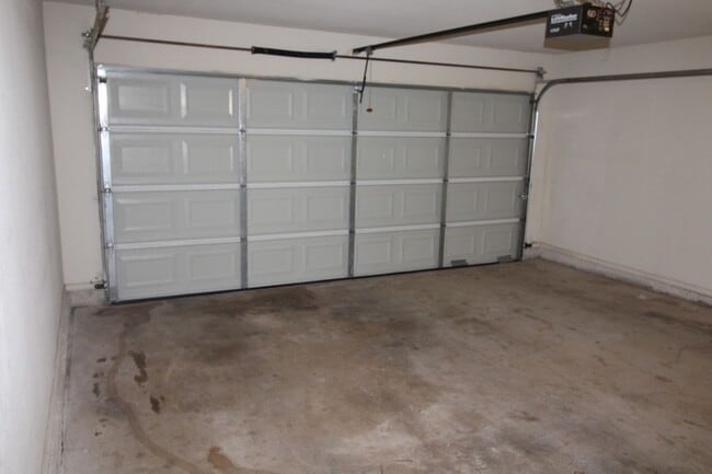 Building Photo - 4508 SE 77th St