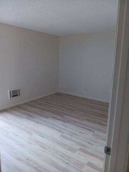 Building Photo - 6214 Agee St