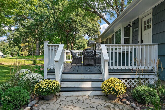 Building Photo - 17035 9th Ave N