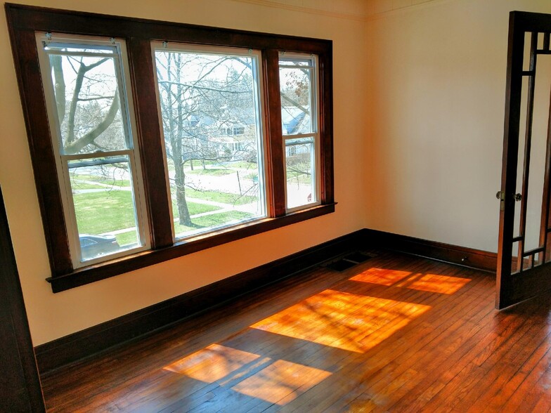 Dining room - 273 Hickok Ave