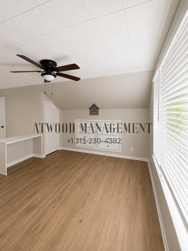 Building Photo - Coming Soon – Beautifully Updated Home *Coming Soon (Move-in ready by 6/10 or Sooner)*!