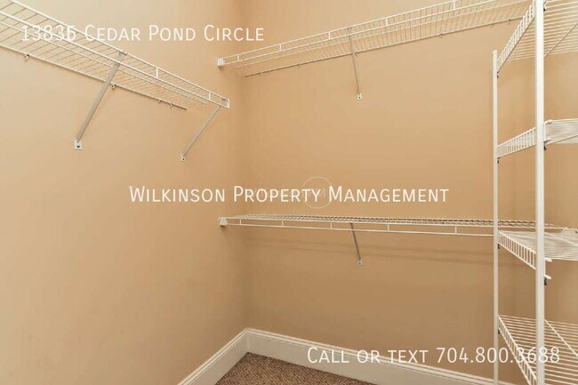 Building Photo - 13835 Cedar Pond Cir