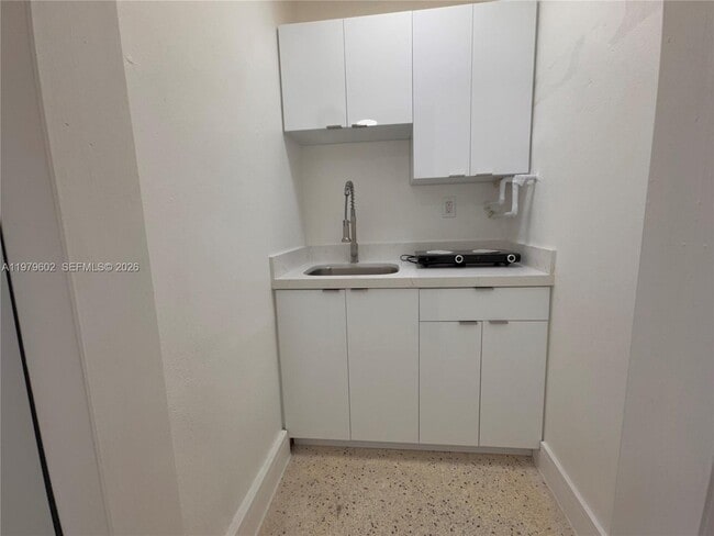 Building Photo - 50 Flagami Blvd