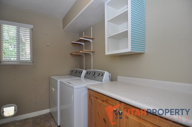 Building Photo - 11758 Chalk Creek Way