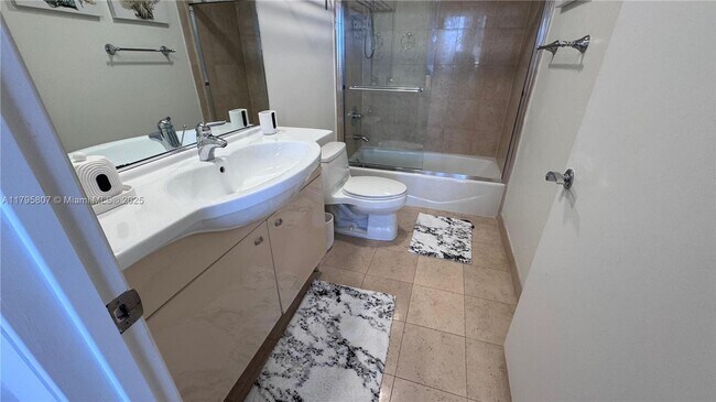 Building Photo - 1830 S Ocean Dr