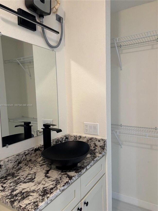 Building Photo - 103365 Overseas Hwy