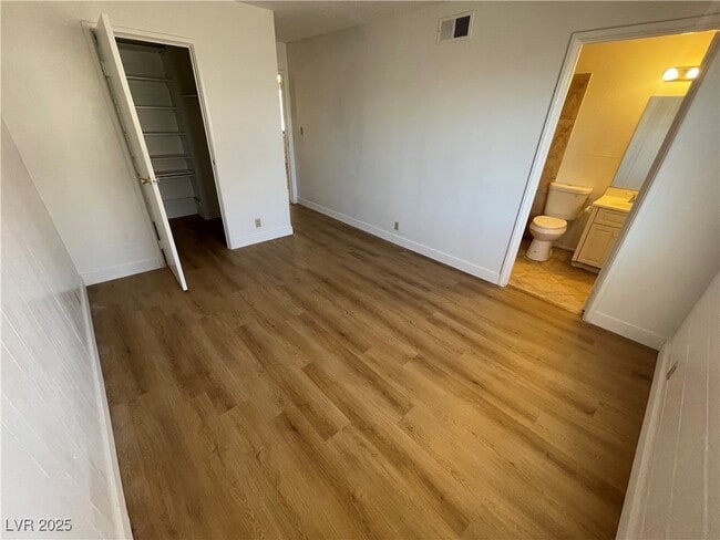 Building Photo - 2198 Capistrano Ave