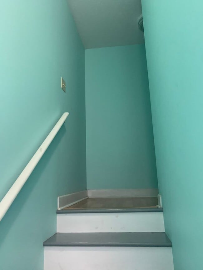 Building Photo - 704-A Margo Road