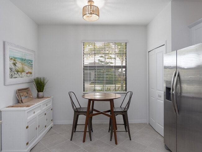 Building Photo - 3 Bedrooms | 2 Bathrooms | 2-Car Garage | Biscayne Landing – Gated Community