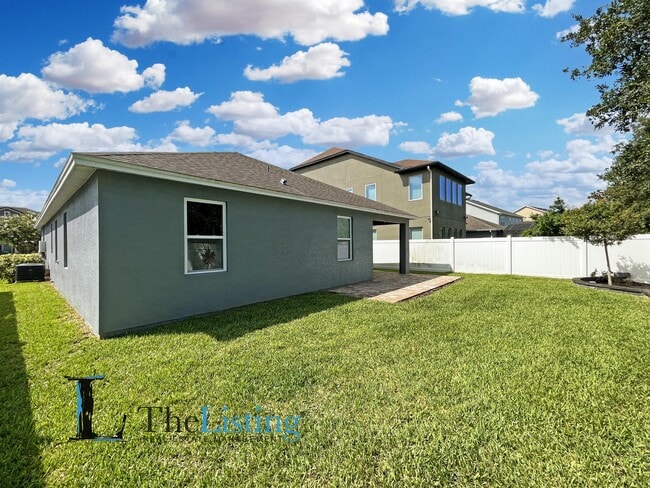 Building Photo - 14359 Shocklach Dr