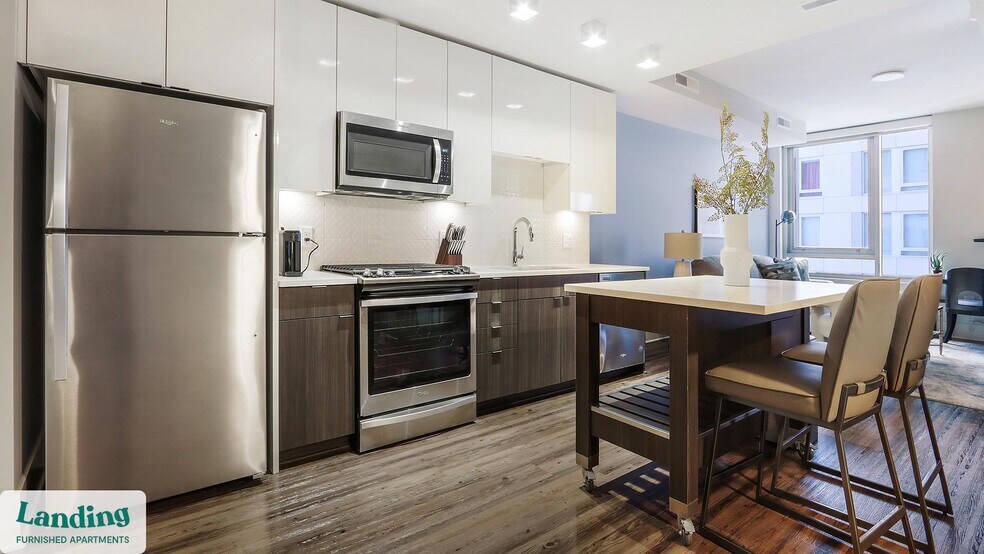 Building Photo - 3005 Peachtree Rd NW