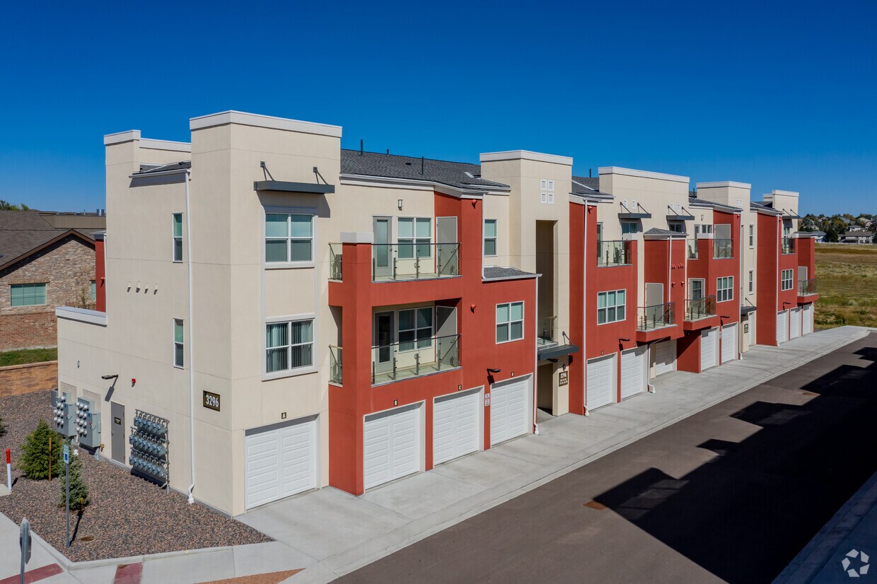 Enchanted Springs Apartments 3281 Divine Hts Colorado Springs Co 80922 Apartment Finder