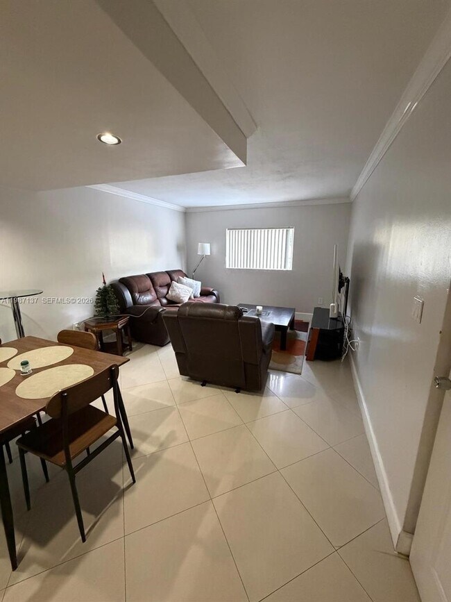 Building Photo - 8240 SW 149th Ct