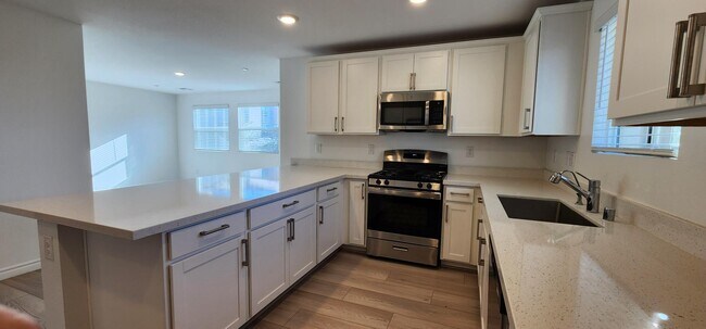 Building Photo - 10713 Norfolk View Ct