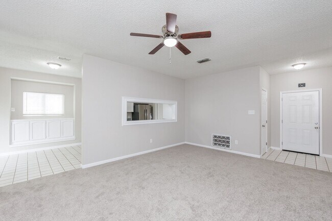 Building Photo - 11313 Red Creek Cir