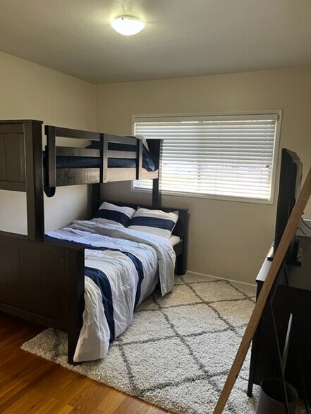 Building Photo - 4340 Josie Ave