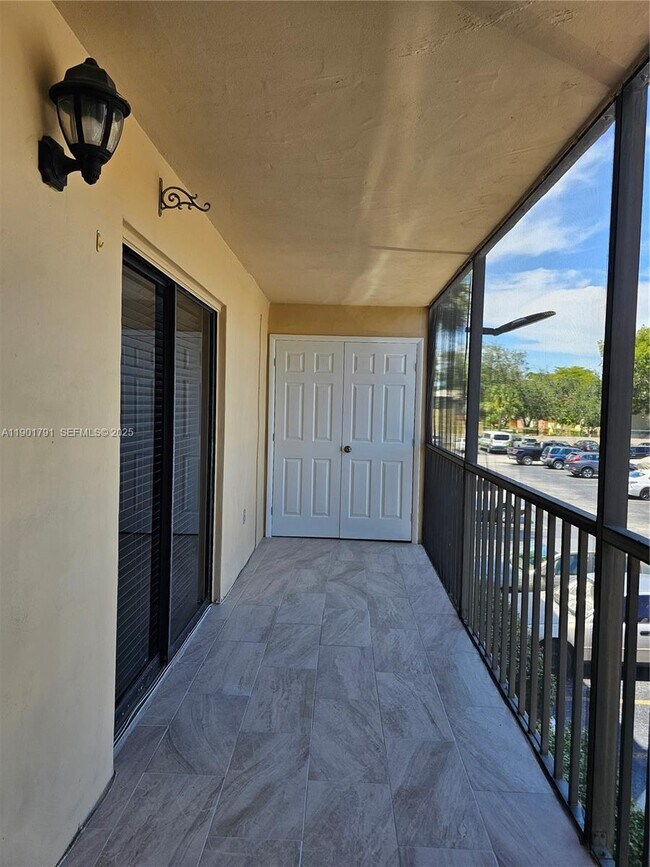 Building Photo - 8415 SW 107th Ave