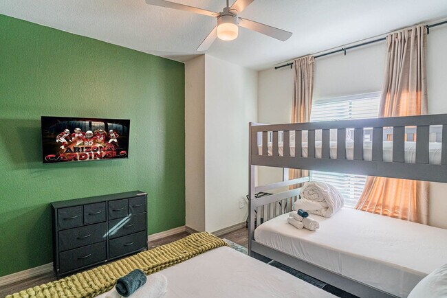 Building Photo - 9600 W Georgia Ave