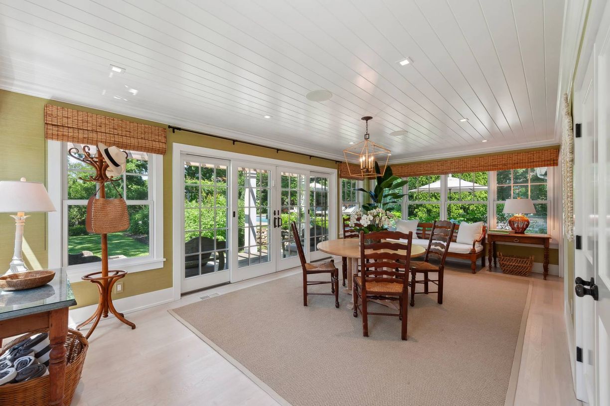 Building Photo - 35 Harris Ln