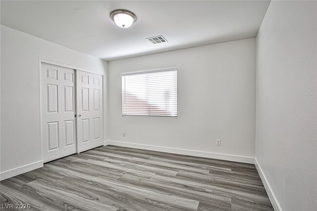 Building Photo - 6744 Philharmonic Ave