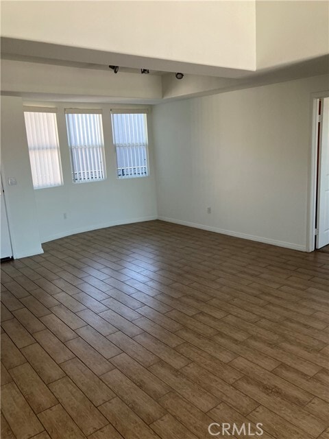 Building Photo - 11925 Kling St