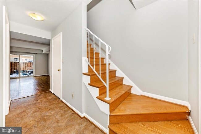 Building Photo - 17707 Amity Dr