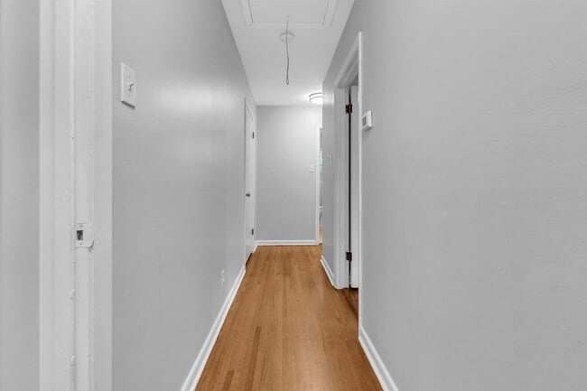 Building Photo - 1130 Wheaton St