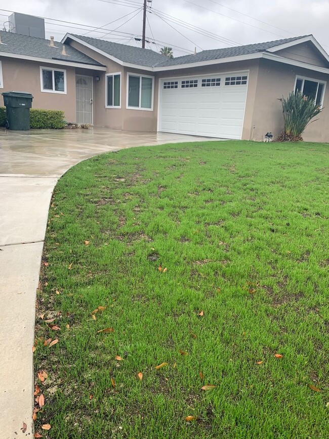 Building Photo - NEWLY REMODELED UPLAND HOME