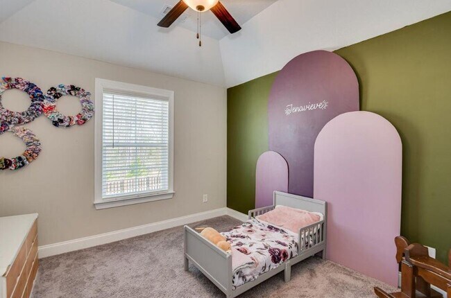 Building Photo - 3651 Kearsley St