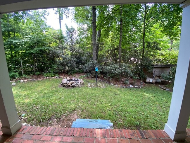 Building Photo - Black Mountain - Wooded lot, One-Level home, Room to Garden!