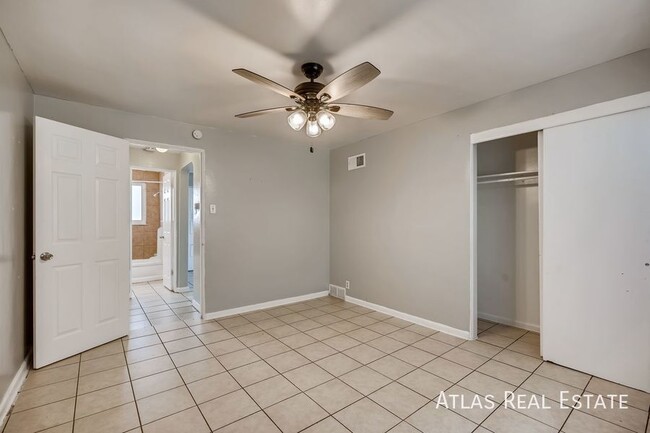 Building Photo - 1395 Lansing St