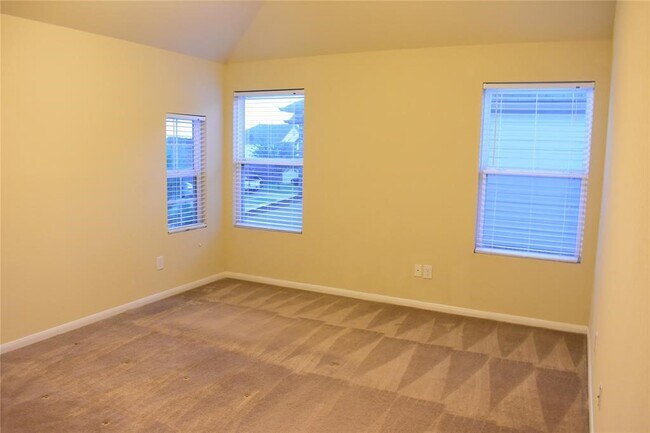 Building Photo - 18910 Windy Stone Dr