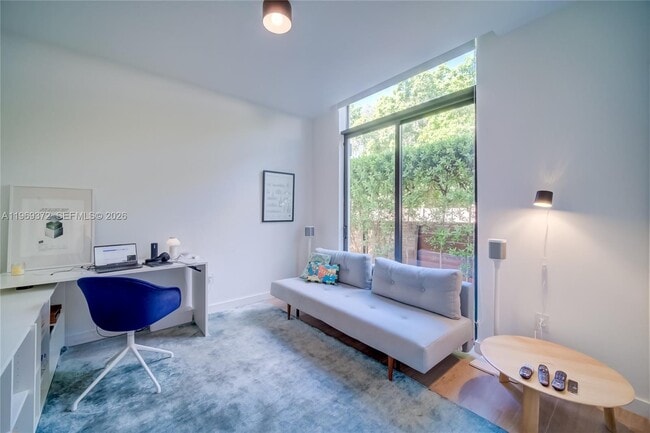 Building Photo - 8660 Arboretum Ln