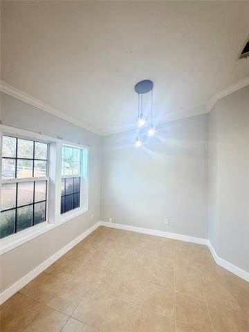 Building Photo - 2595 Bryant St