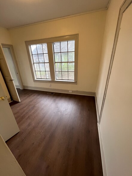 Building Photo - 5309 Acadia Terrace