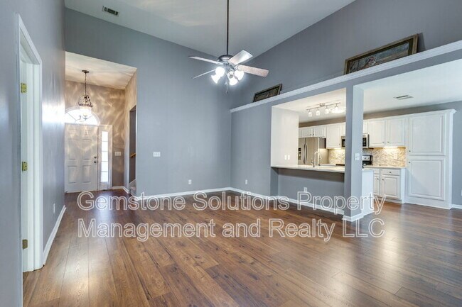 Building Photo - 3011 Baker Way