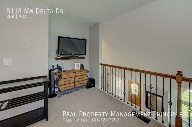 Building Photo - 8118 NW Delta Dr