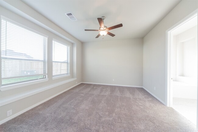 Building Photo - 4031 Maple Glen Dr