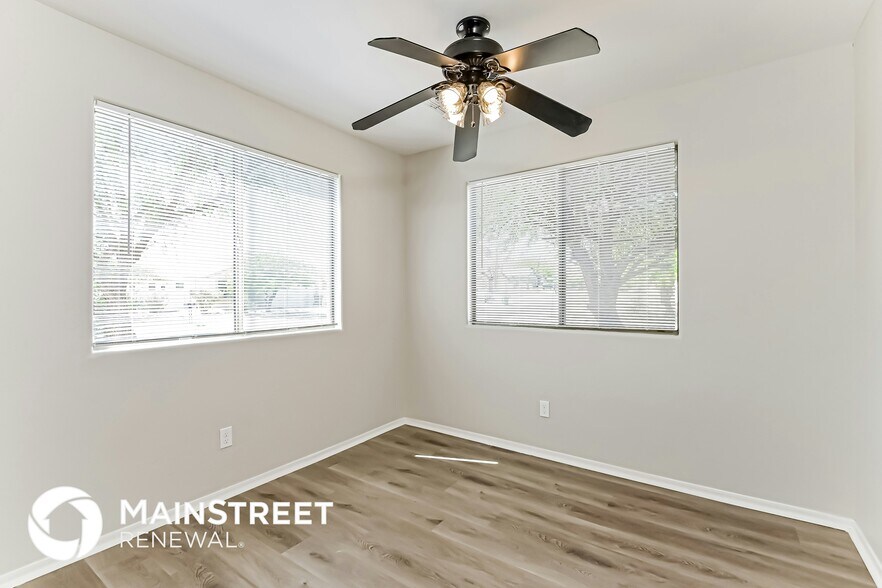 Building Photo - 3755 W Fitzwater Ct