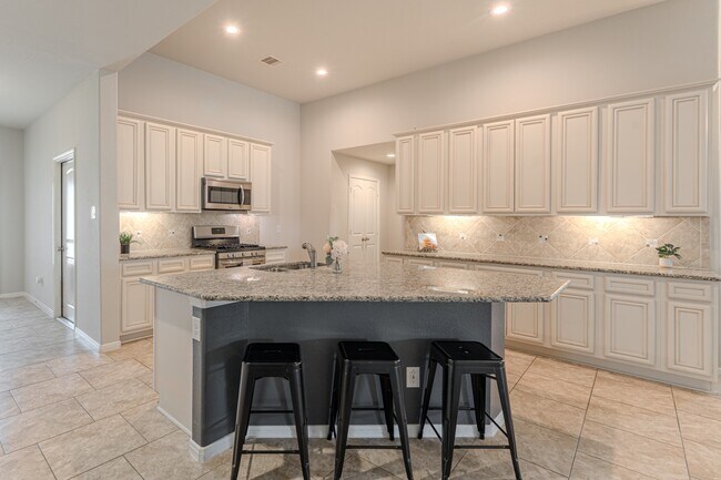 Building Photo - 14207 Irvine Rnch Trl