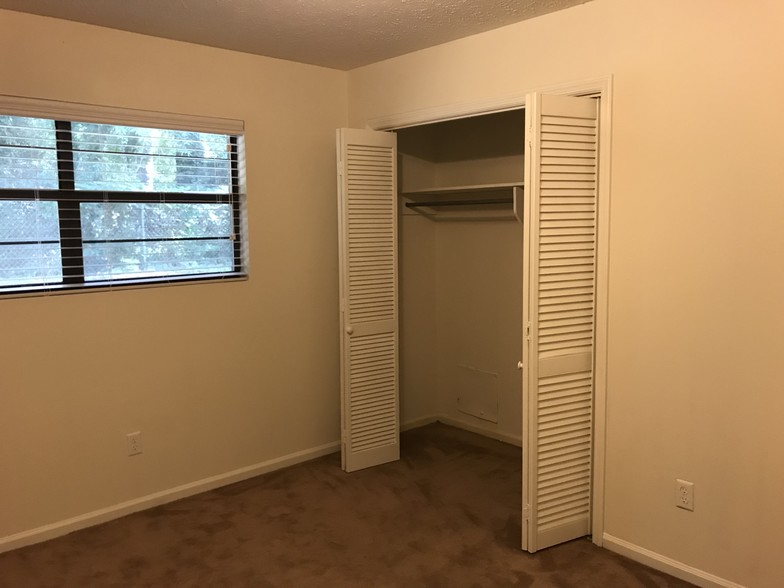 Bedroom 1 - view 1 - 123 Cecil Ln