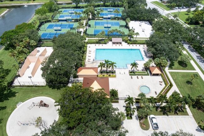 Building Photo - 1232 Avondale Ln