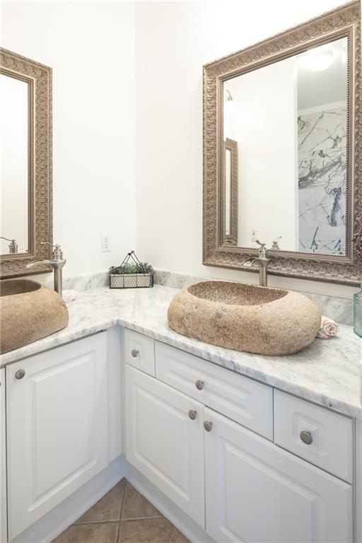 Building Photo - 3334 Peachtree Rd NE