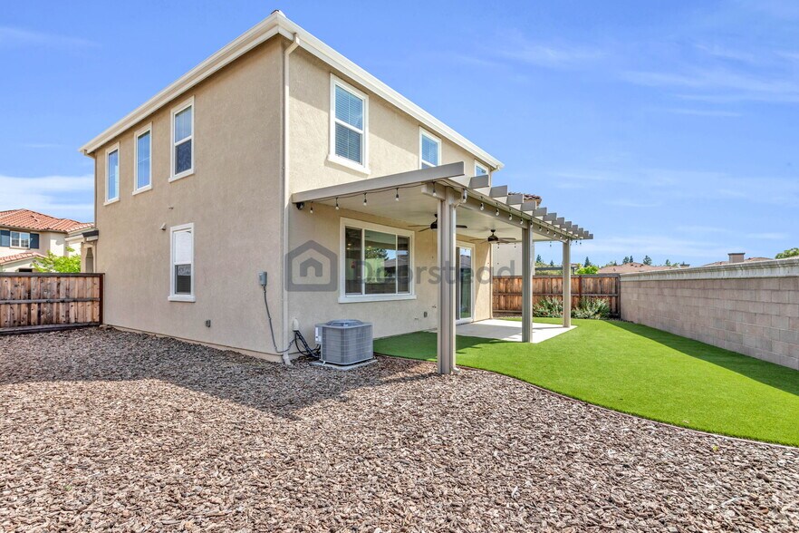 Building Photo - 6112 Mehrten Cir