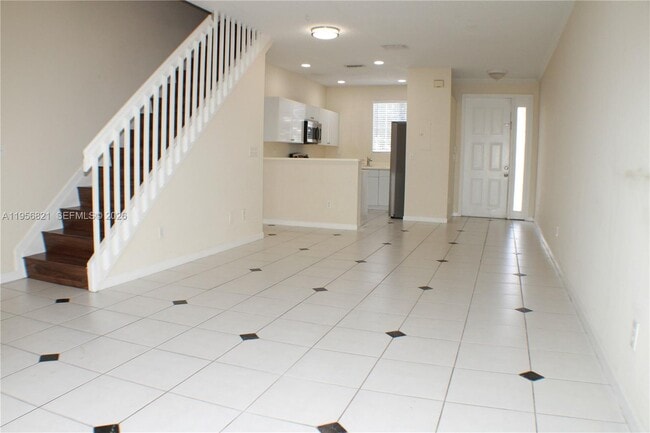 Building Photo - 4704 NW 57th Pl